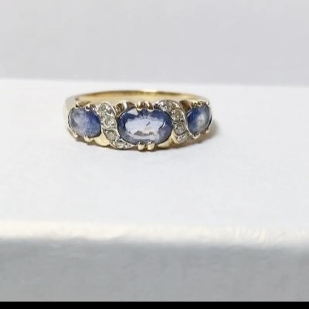 Custom 3-Stone Ceylon Sapphire Ring Sz 7